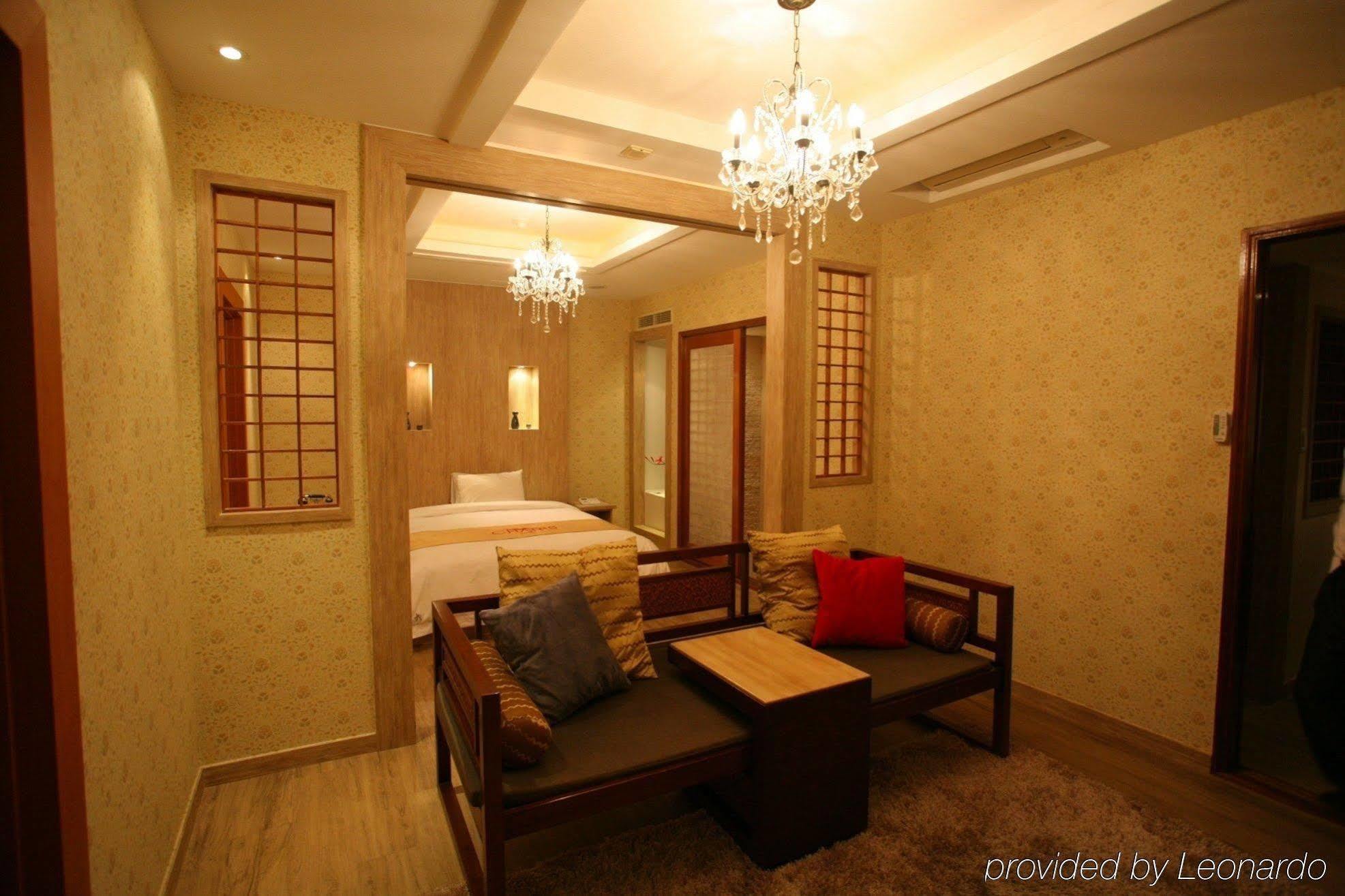 Charis Hotel Inchon Exterior foto