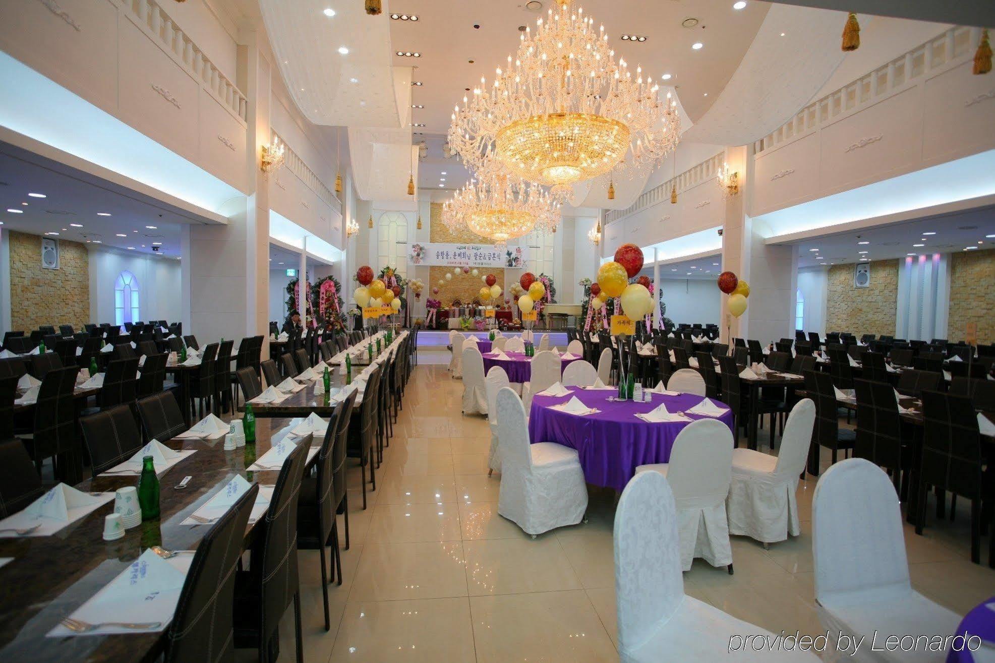 Charis Hotel Inchon Exterior foto